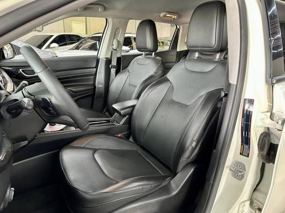 JEEP COMPASS 1.3 T270 TURBO FLEX LIMITED AT6 JEEP COMPASS 1.3 T270 TURBO FLEX LIMITED AT6